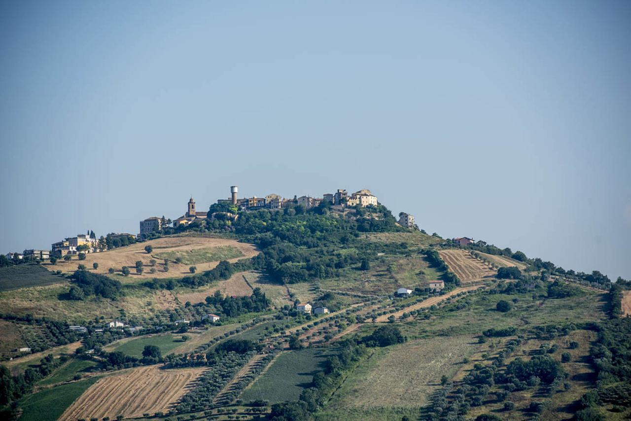 Hotel Del Cavaliere Monteprandone Kültér fotó